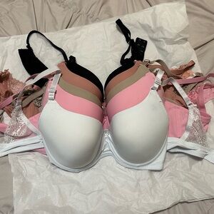 Set of 5 Women's Multi-Color Bra Set